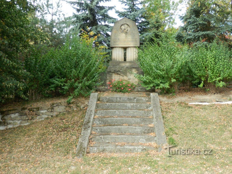 Monument au Maître Jan Hus