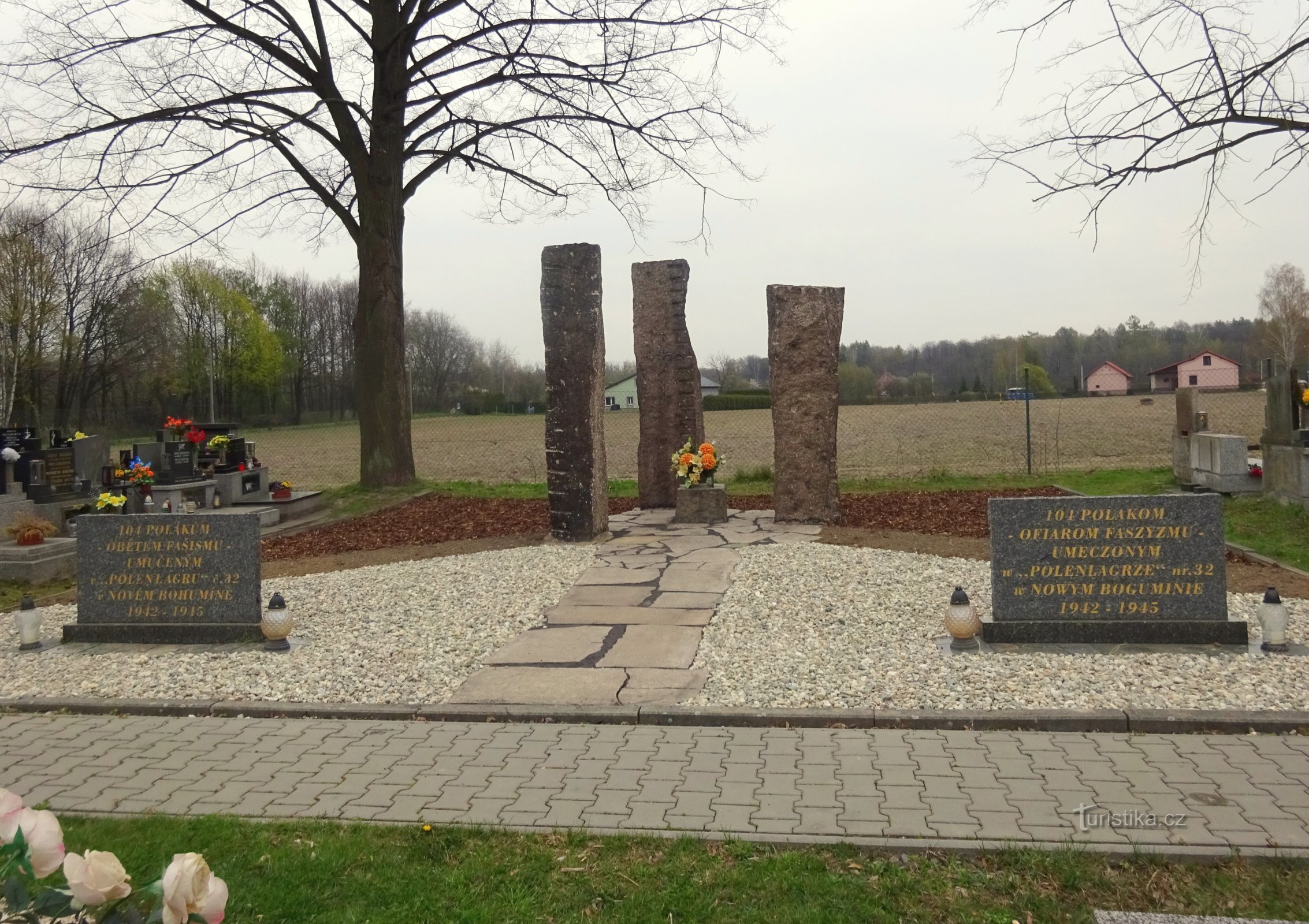 monument au cimetière de Bohumín-Skřečon