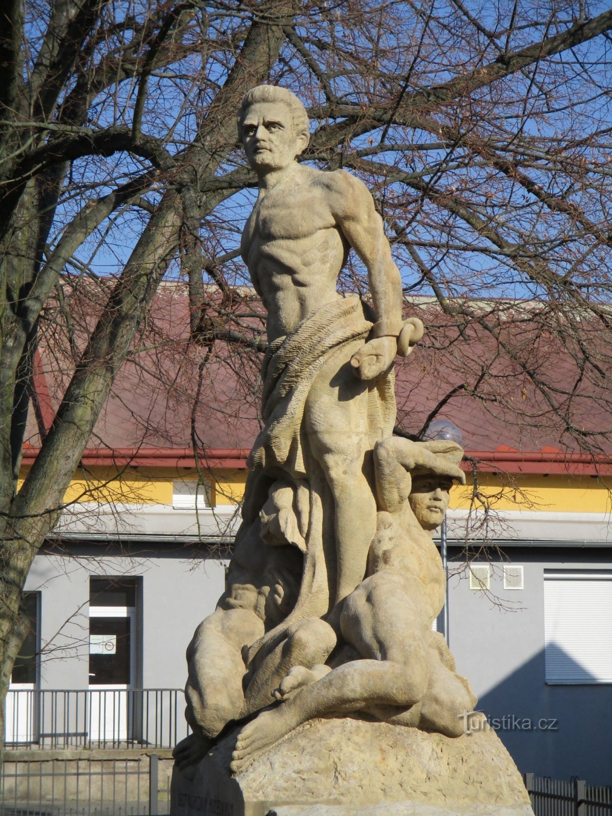 Monumento alle vittime della prima e della seconda guerra mondiale (Stěžery, 1 aprile 2)