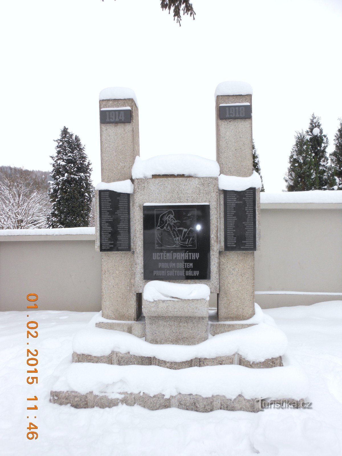 Ensimmäisen maailmansodan uhrien muistomerkki - Oloví