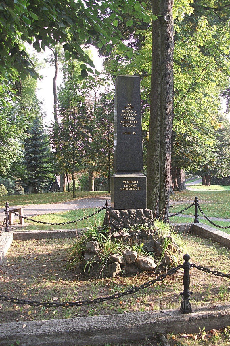 Denkmal für die Opfer des Zweiten Weltkriegs in Zahrádky
