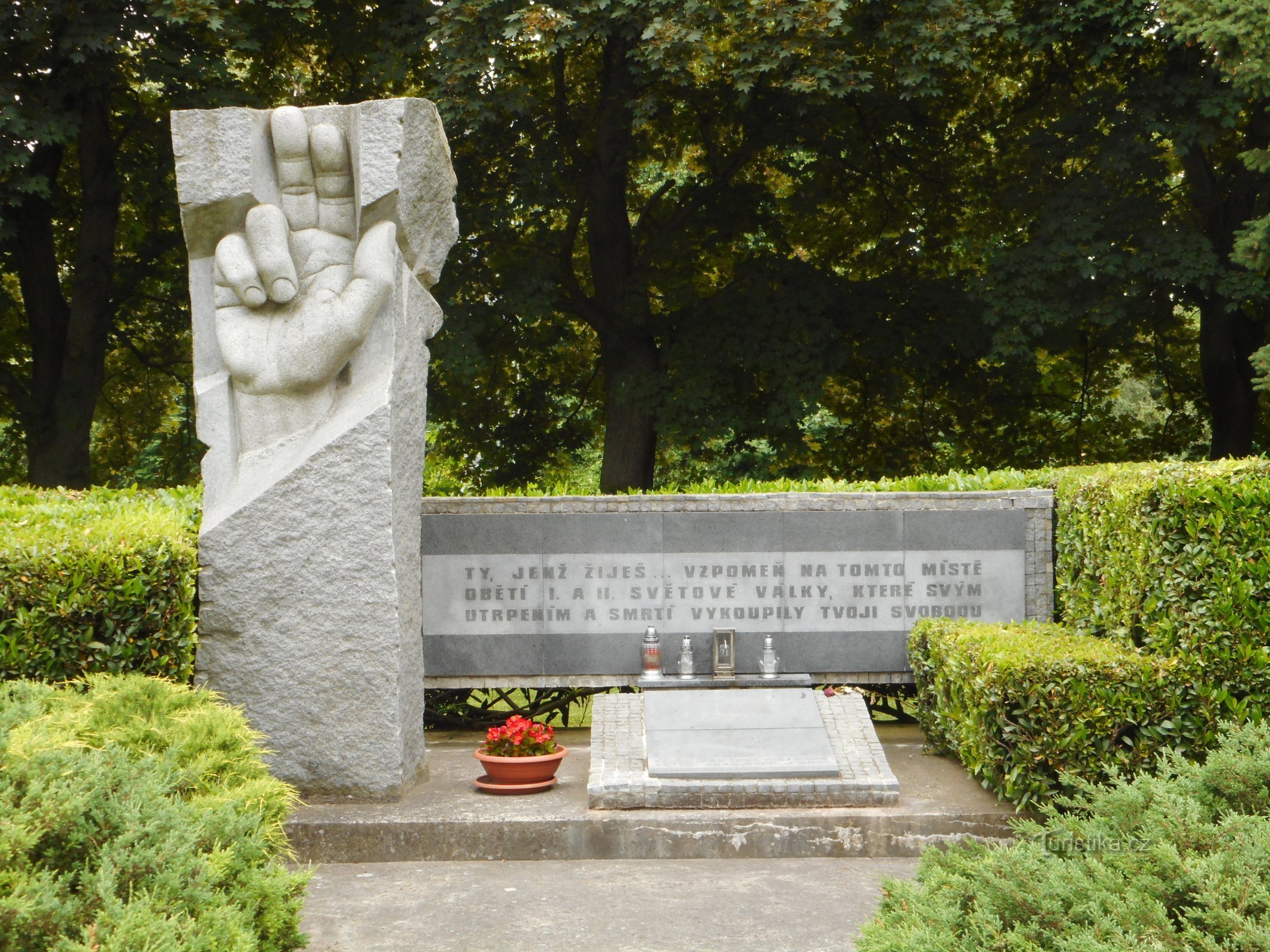 Monument aux victimes de la Première et de la Seconde Guerre mondiale Guerre mondiale à Chrudim