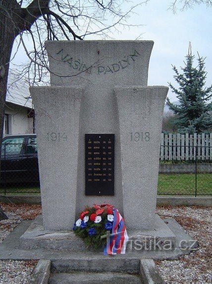 MONUMENTO A LAS VÍCTIMAS DE LA PRIMERA GUERRA MUNDIAL - LIPOVEC