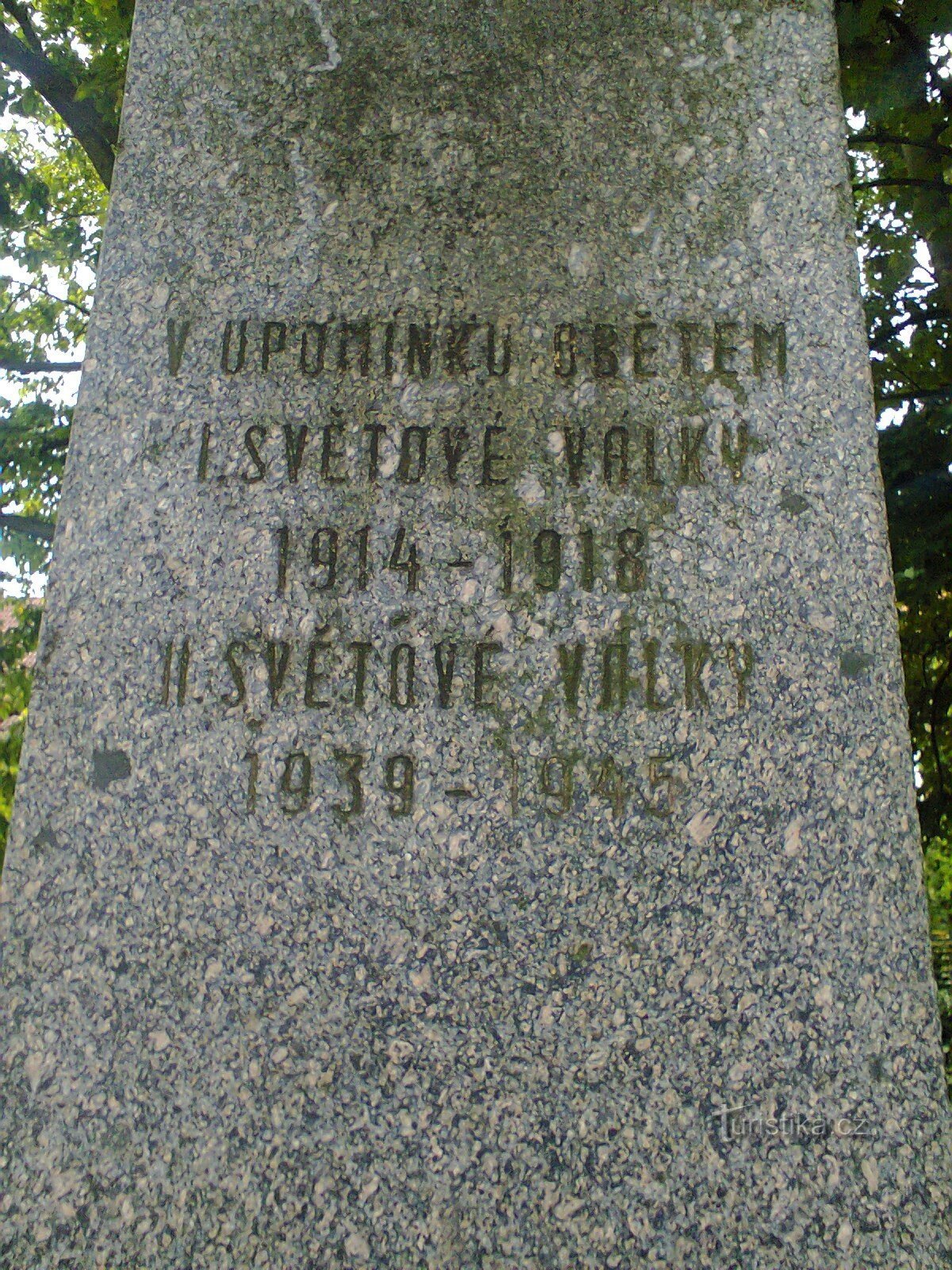 Monument till offren för världskrigen