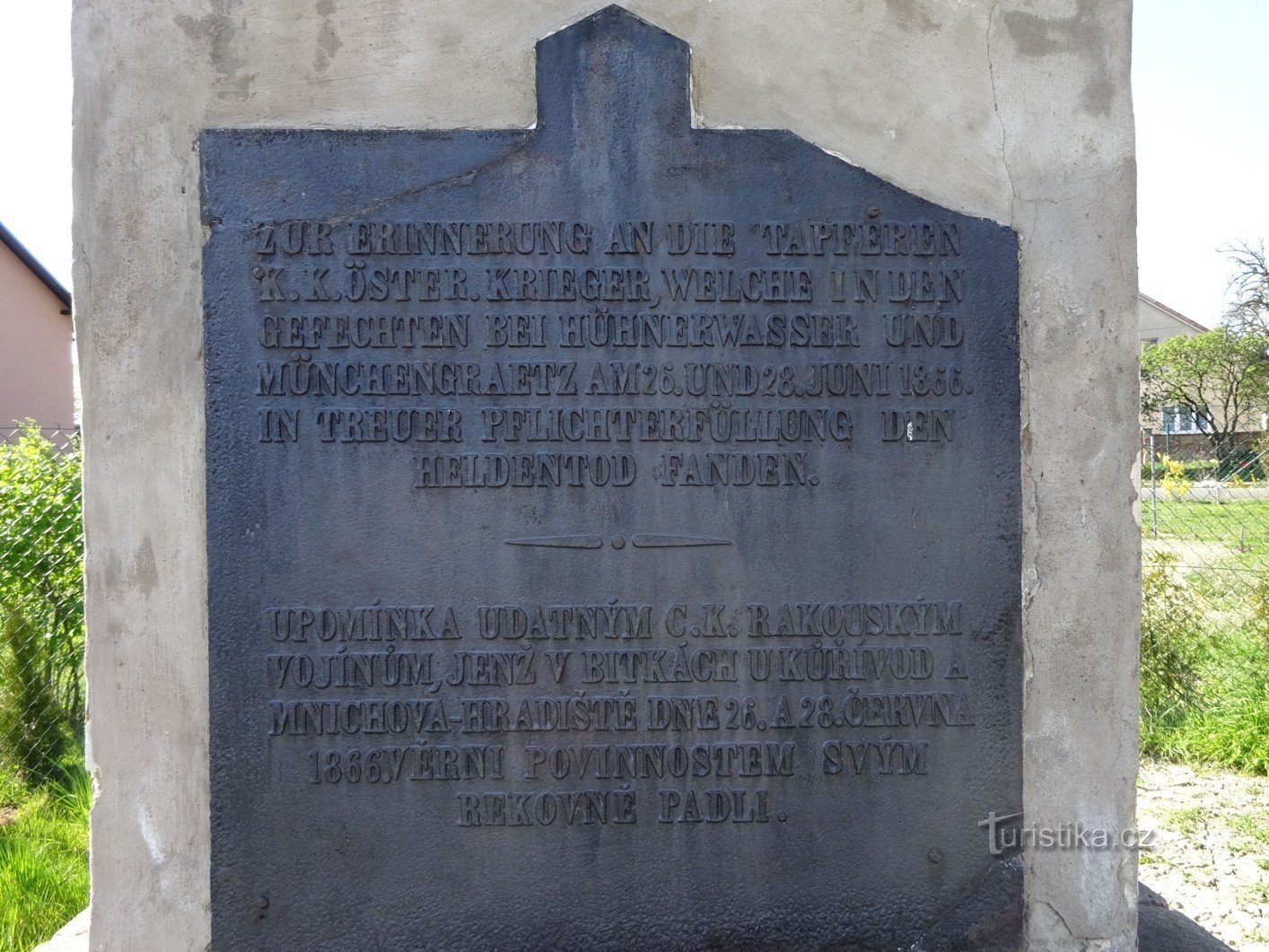 Vuoden 1866 sodan uhrien muistomerkki – Hradiště nad Jizeroun luostari