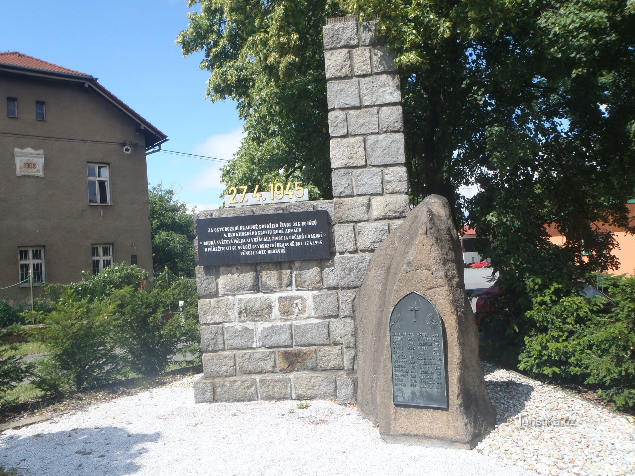 Monument voor de bevrijders van Hrabyná