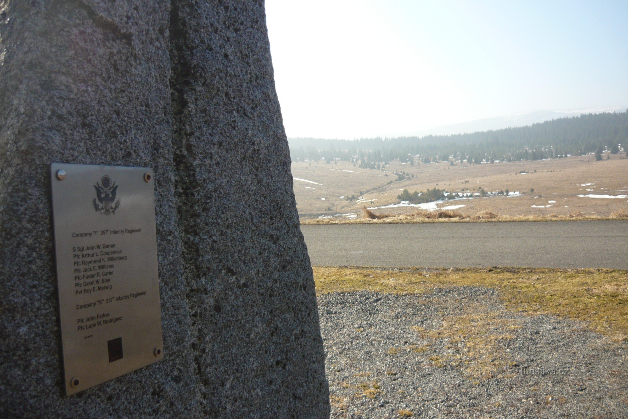 Monument to fallen American soldiers of the 90th Infantry Division