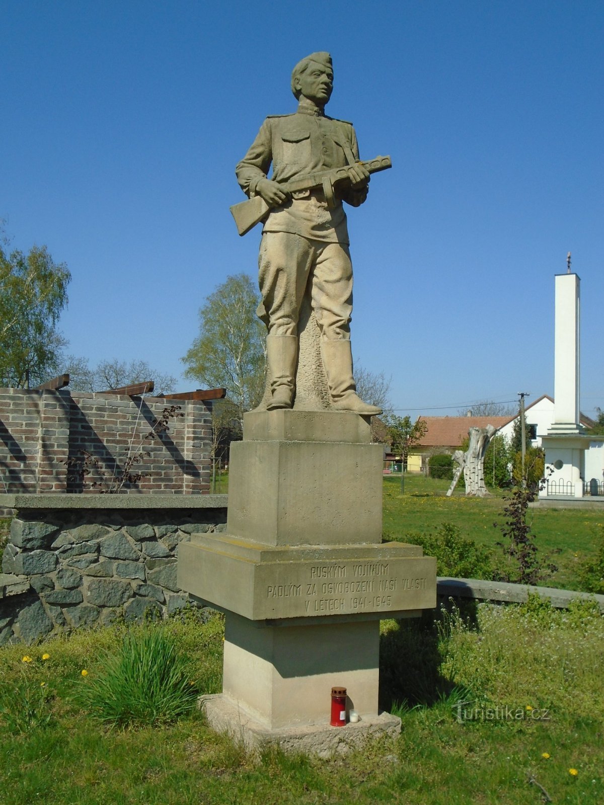 Monument voor gesneuvelde soldaten van het Rode Leger (Praskačka)