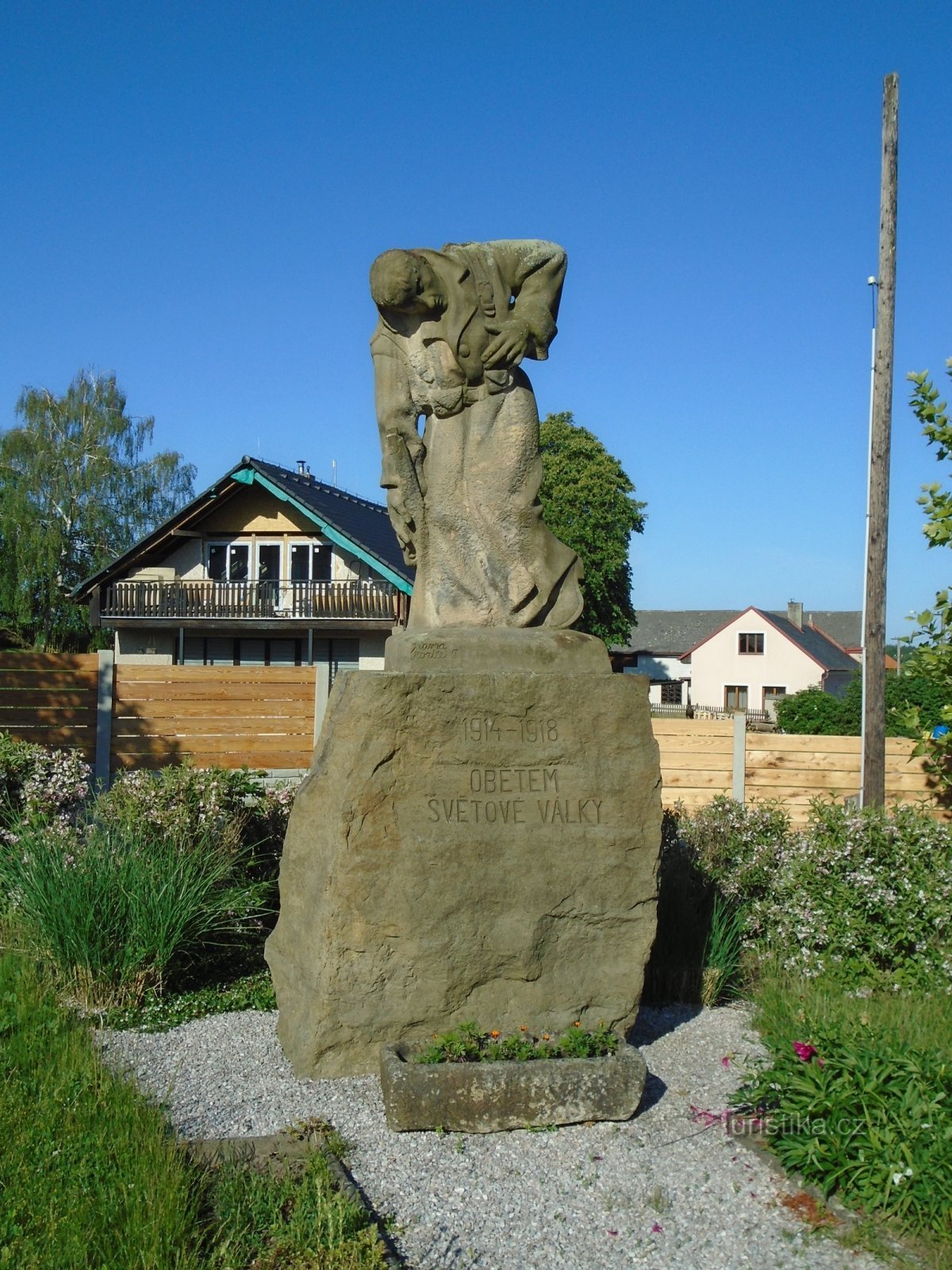 Monument à ceux qui sont morts pendant la Première Guerre mondiale (Čistěves)