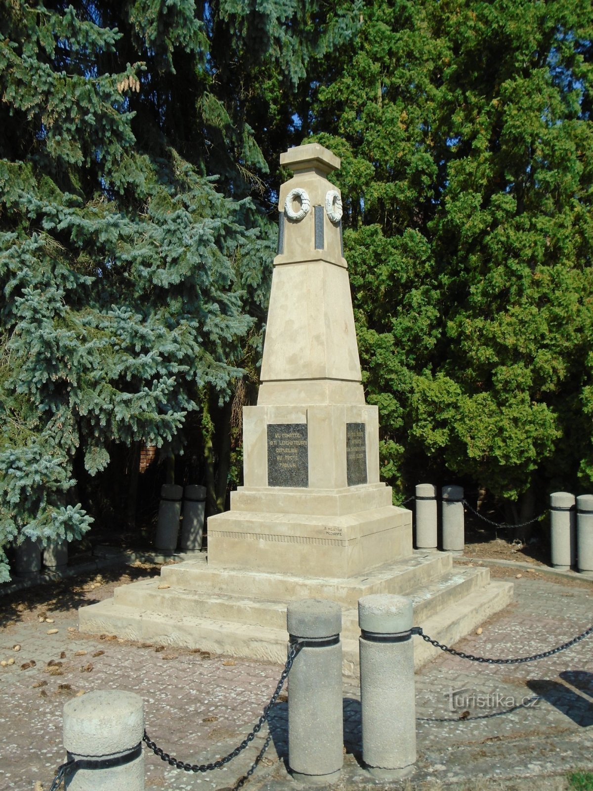 Пам'ятник загиблим у Першій світовій війні (Мокра Борода)