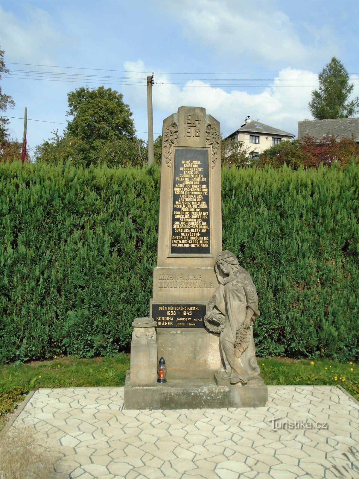 Monument voor degenen die zijn omgekomen in de Eerste Wereldoorlog (Slatina nad Úpou)