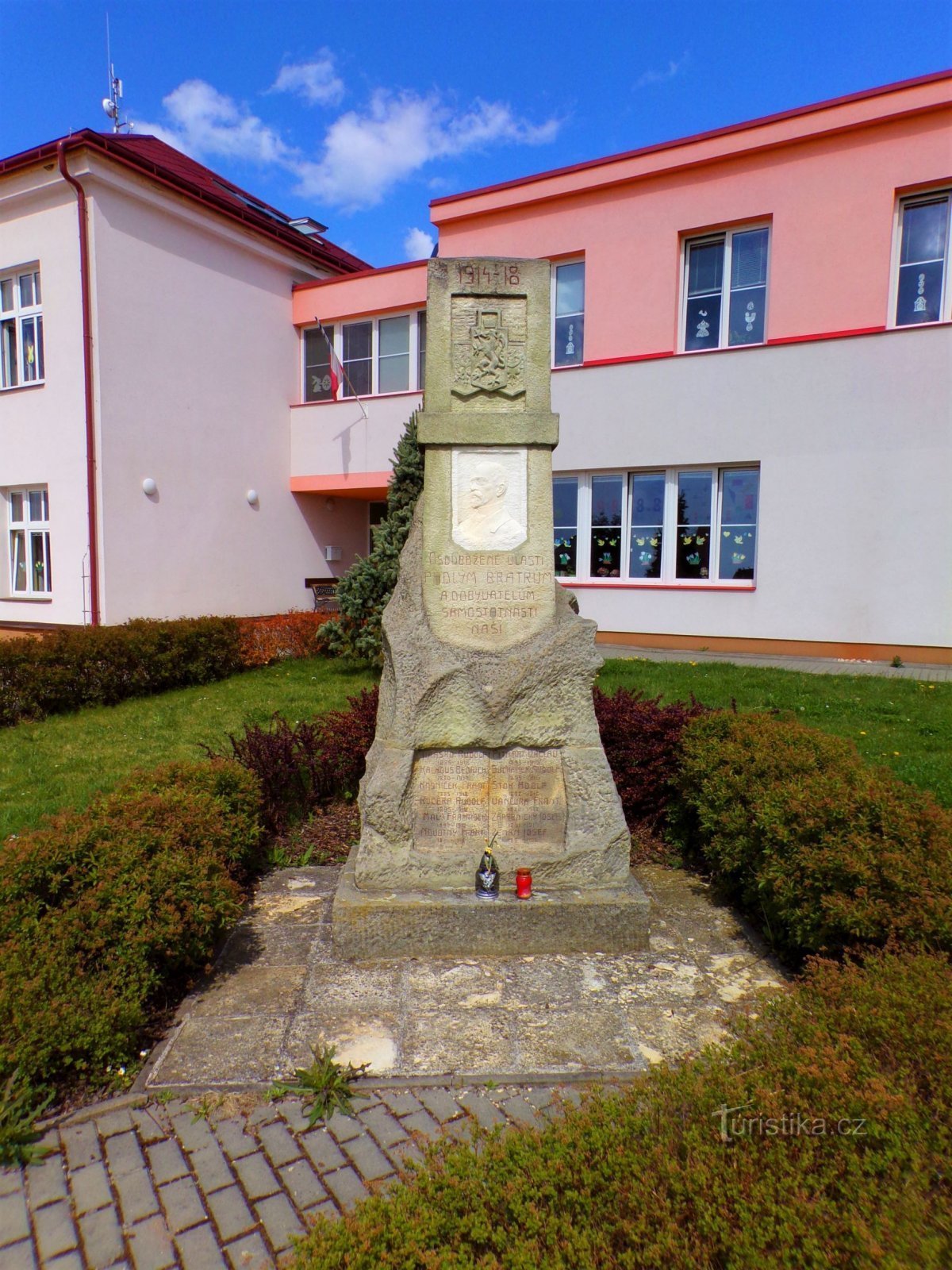 Pomník padlým v 1. světové válce (Srch, 27.4.2022)