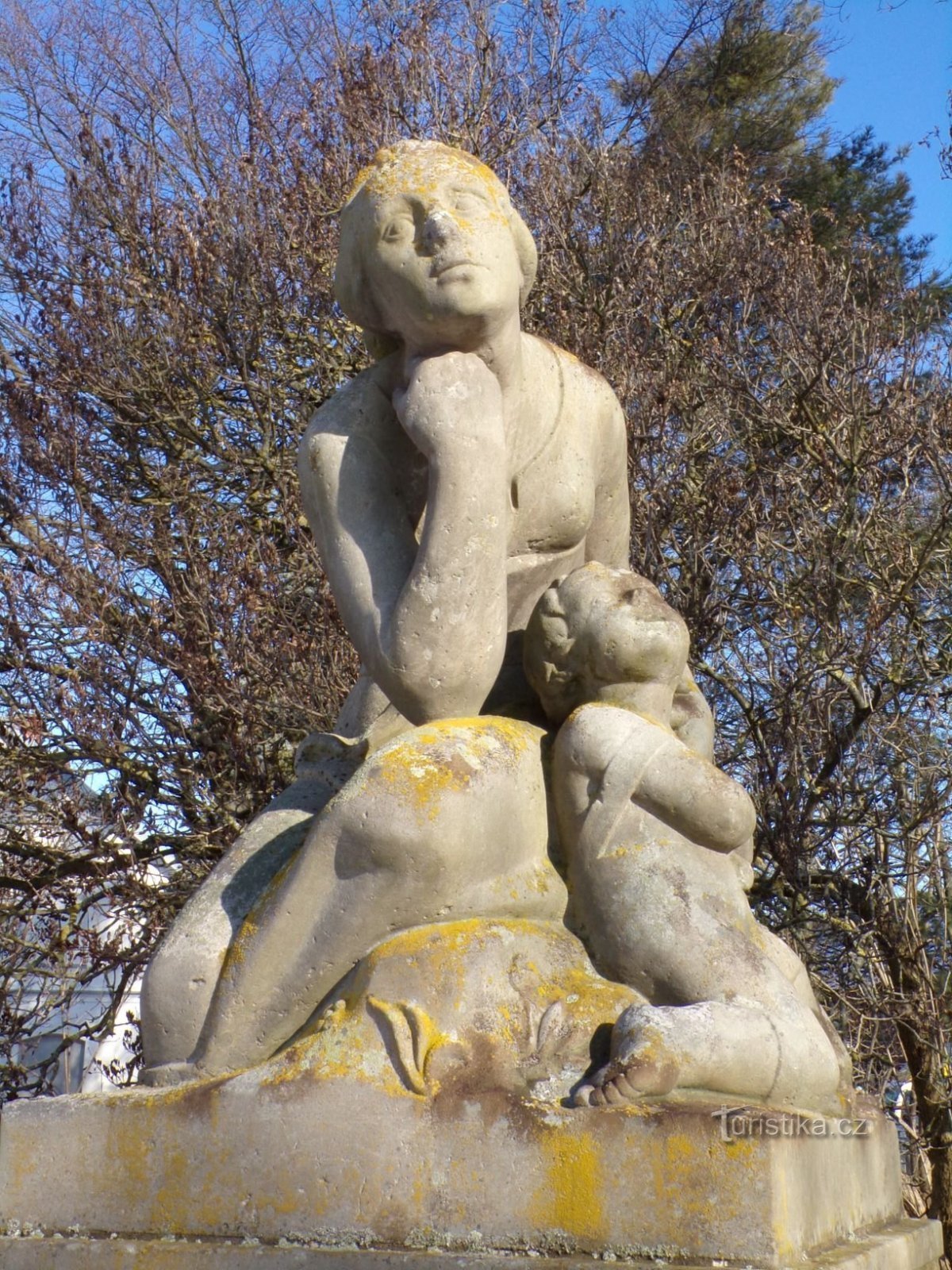 Monument to those who died in the First World War in Piletice (Hradec Králové, June 1, 31.1.2021)