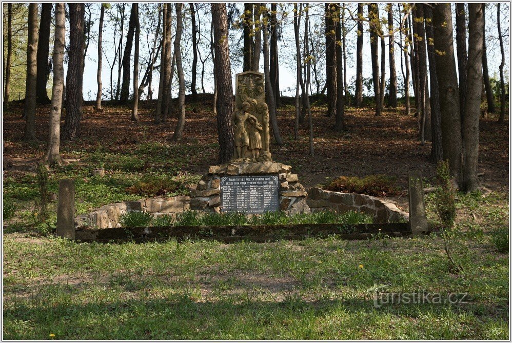 Monument to those who died in the First World War in Sobínov