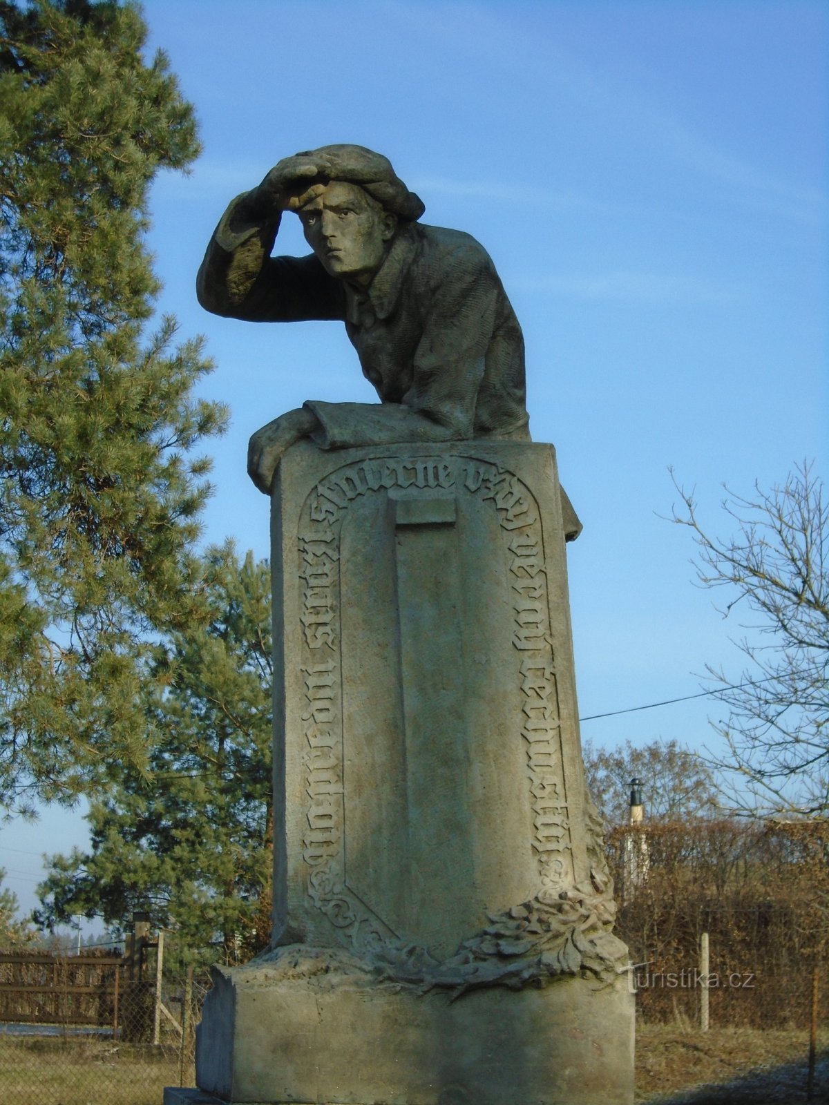 Monument till de dödade i första världskriget i Svinary (Hradec Králové, 1 juni 23.1.2019)
