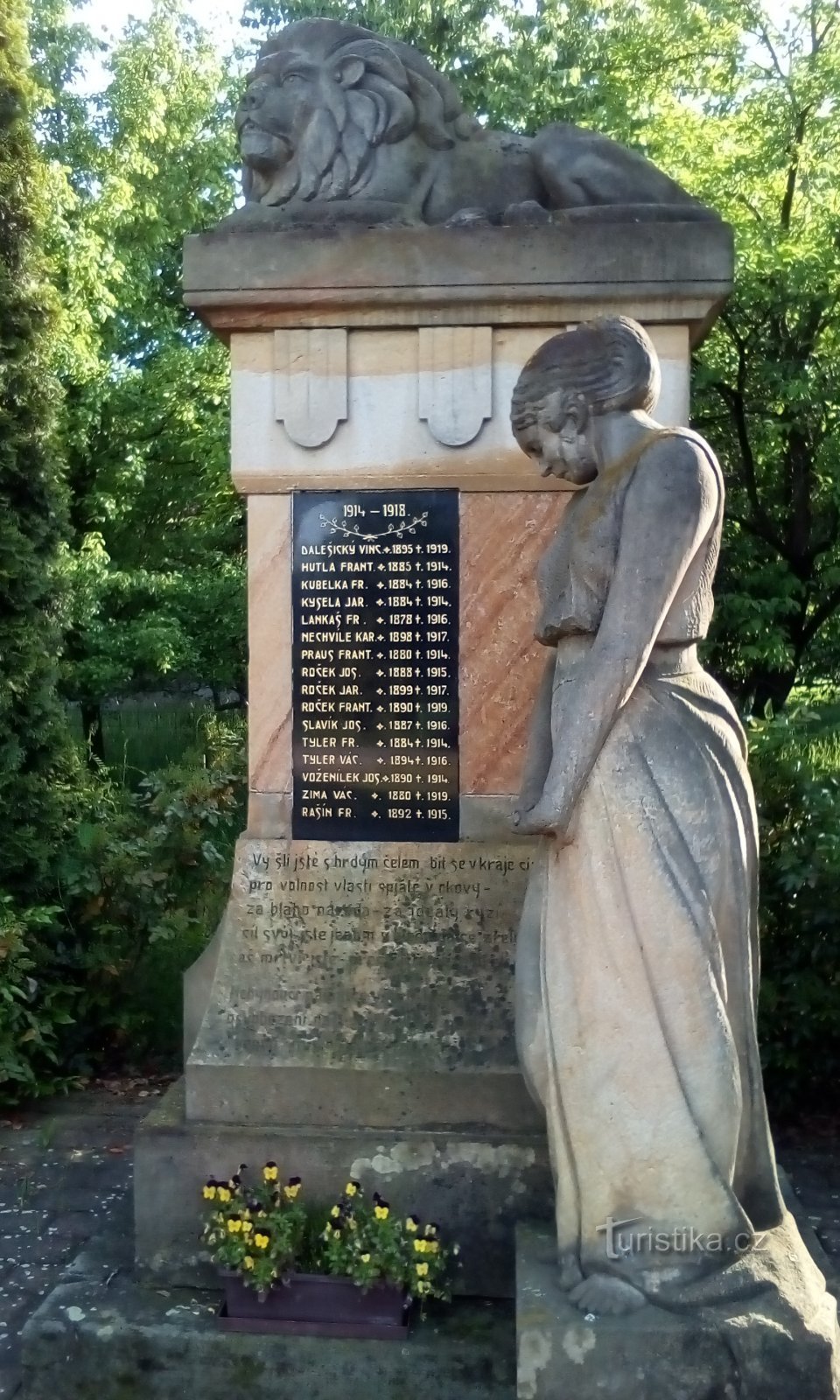 Monument till de stupade i Barchov