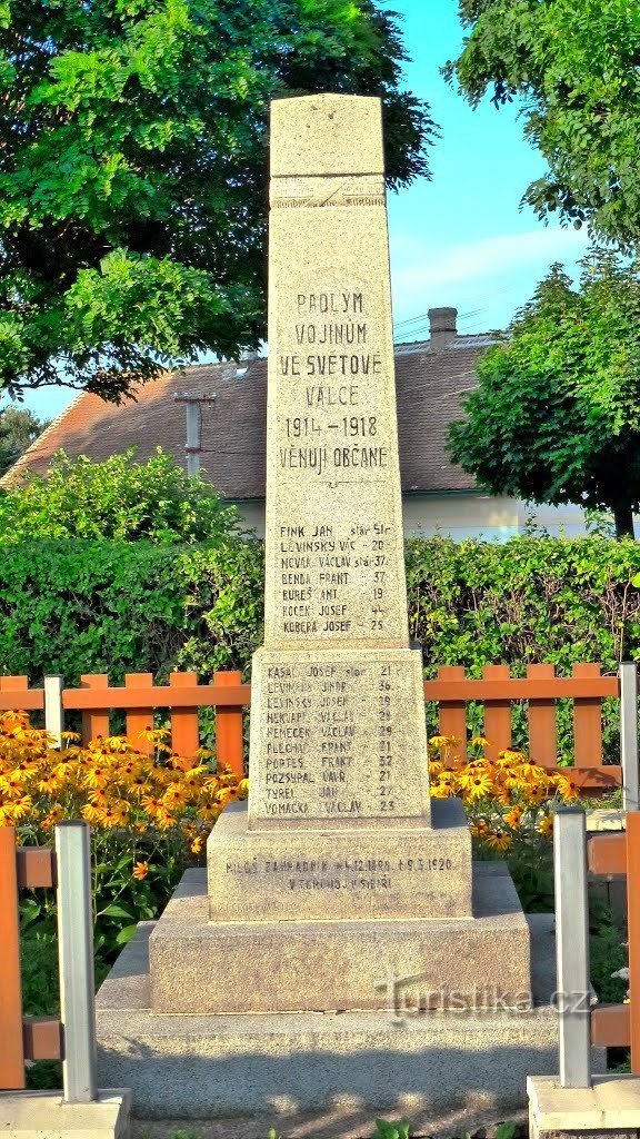 monumento a los que murieron en la primera guerra mundial