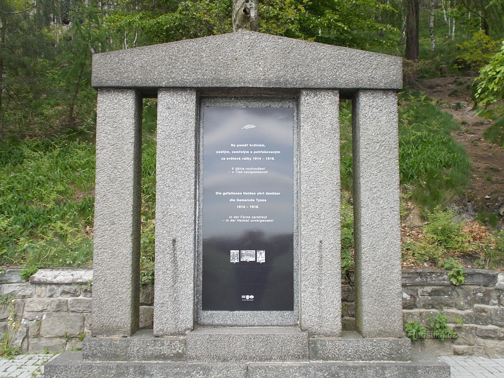 Monument for dem, der døde i Tisá verdenskrig