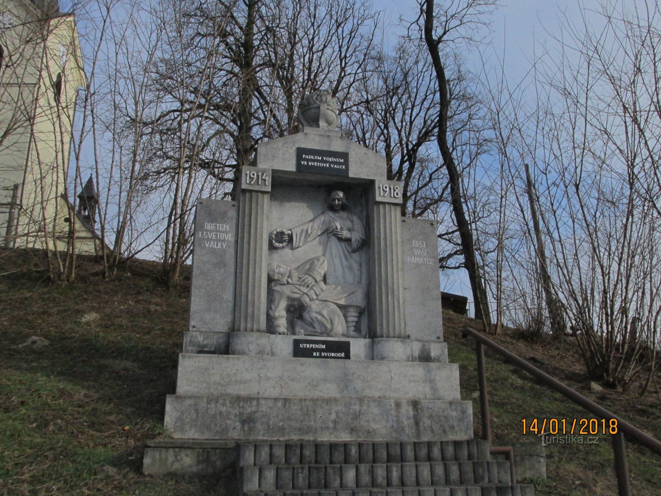 Monument: Till stupade soldater i världskriget