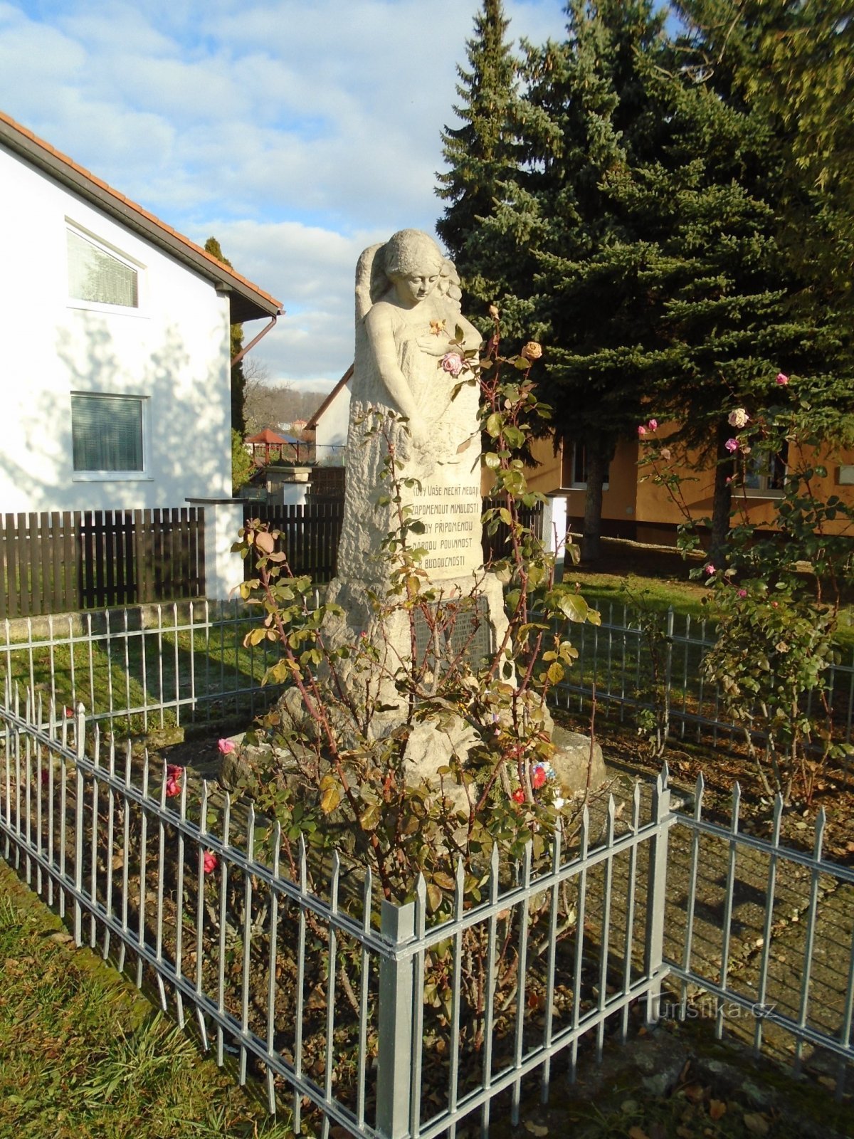 阵亡者纪念碑 (Vysoká nad Labem)