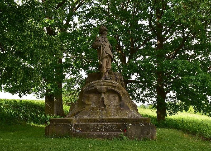 pomník polního myslivce