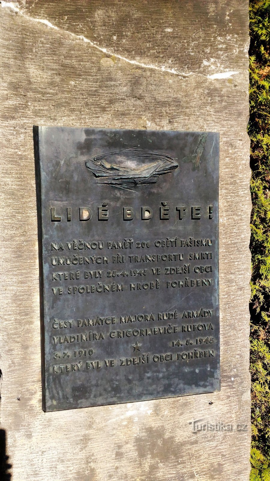 Monument to the death march from Třebušice.