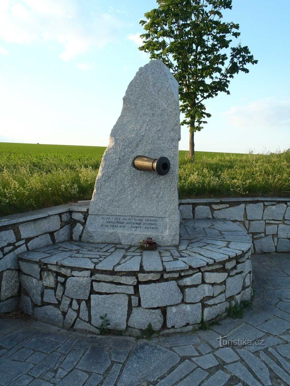Monument to Austrian artillerymen - 25.5.2012/XNUMX/XNUMX