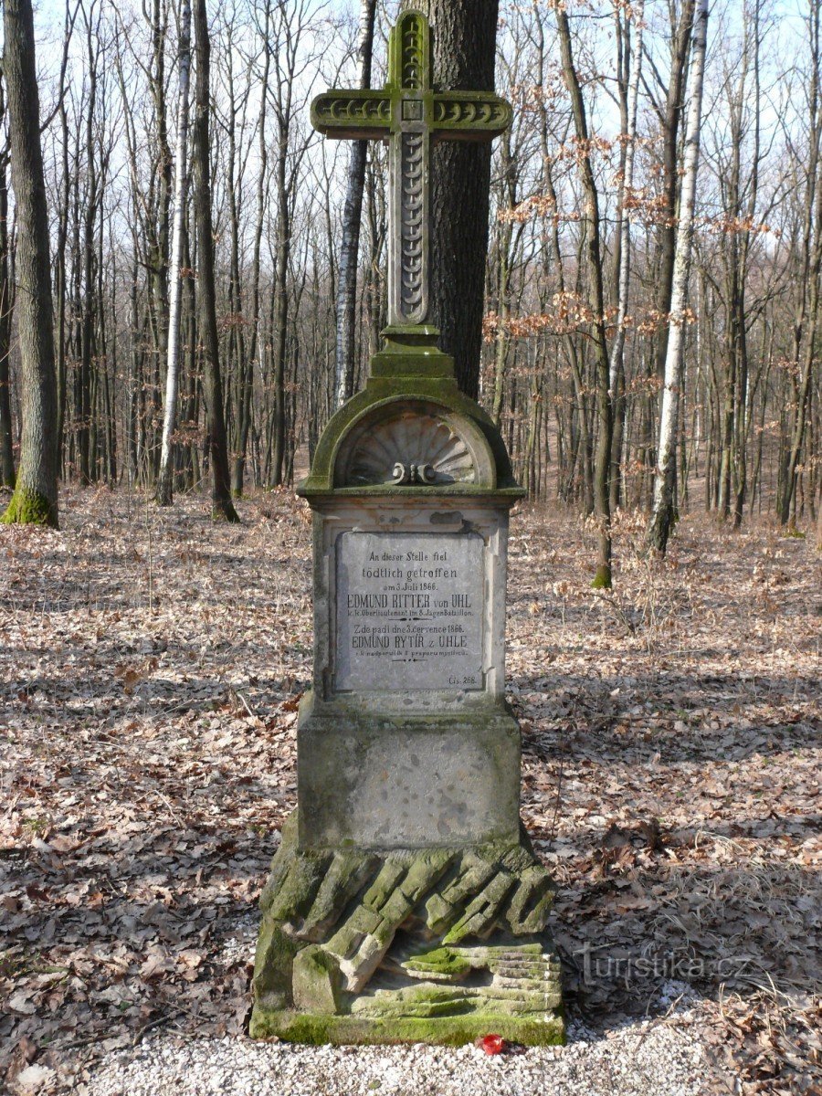 Von Uhl lovag emlékműve