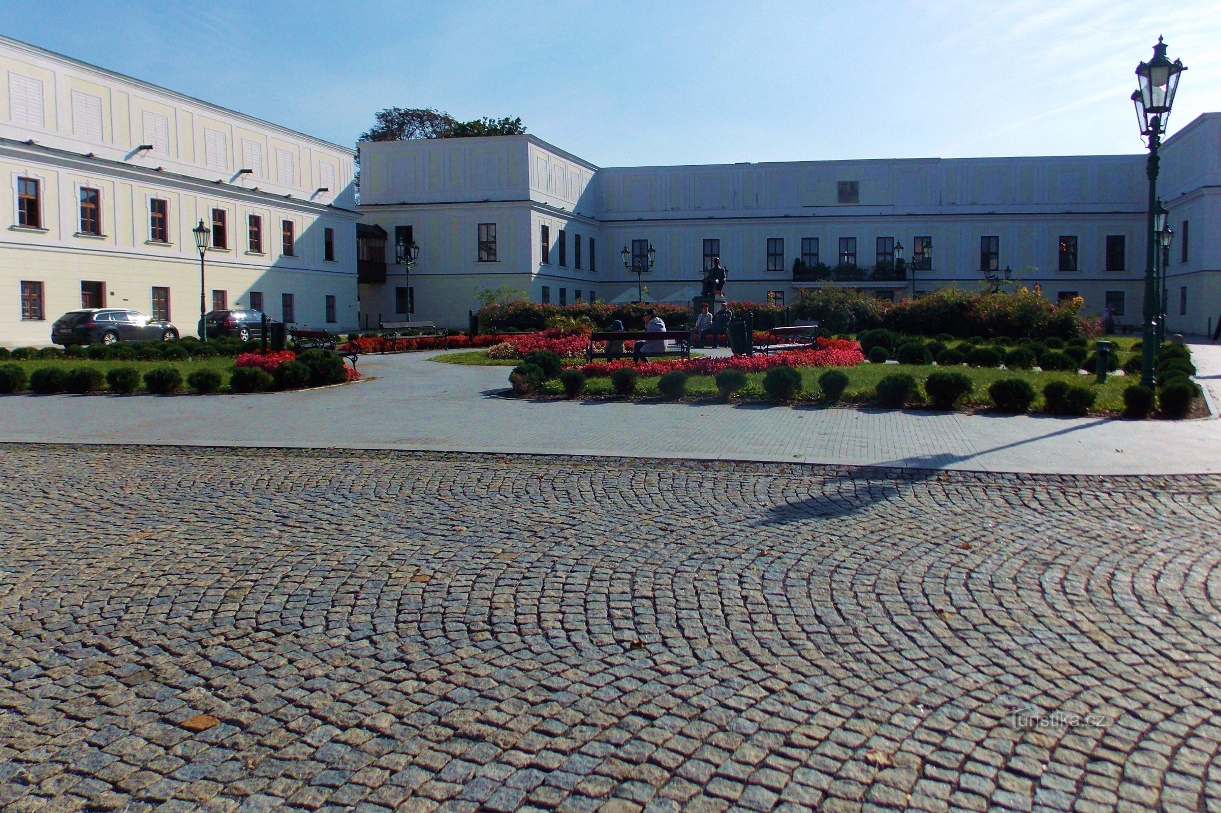 Denkmal mit einer Statue von TG Masaryk in Karviná