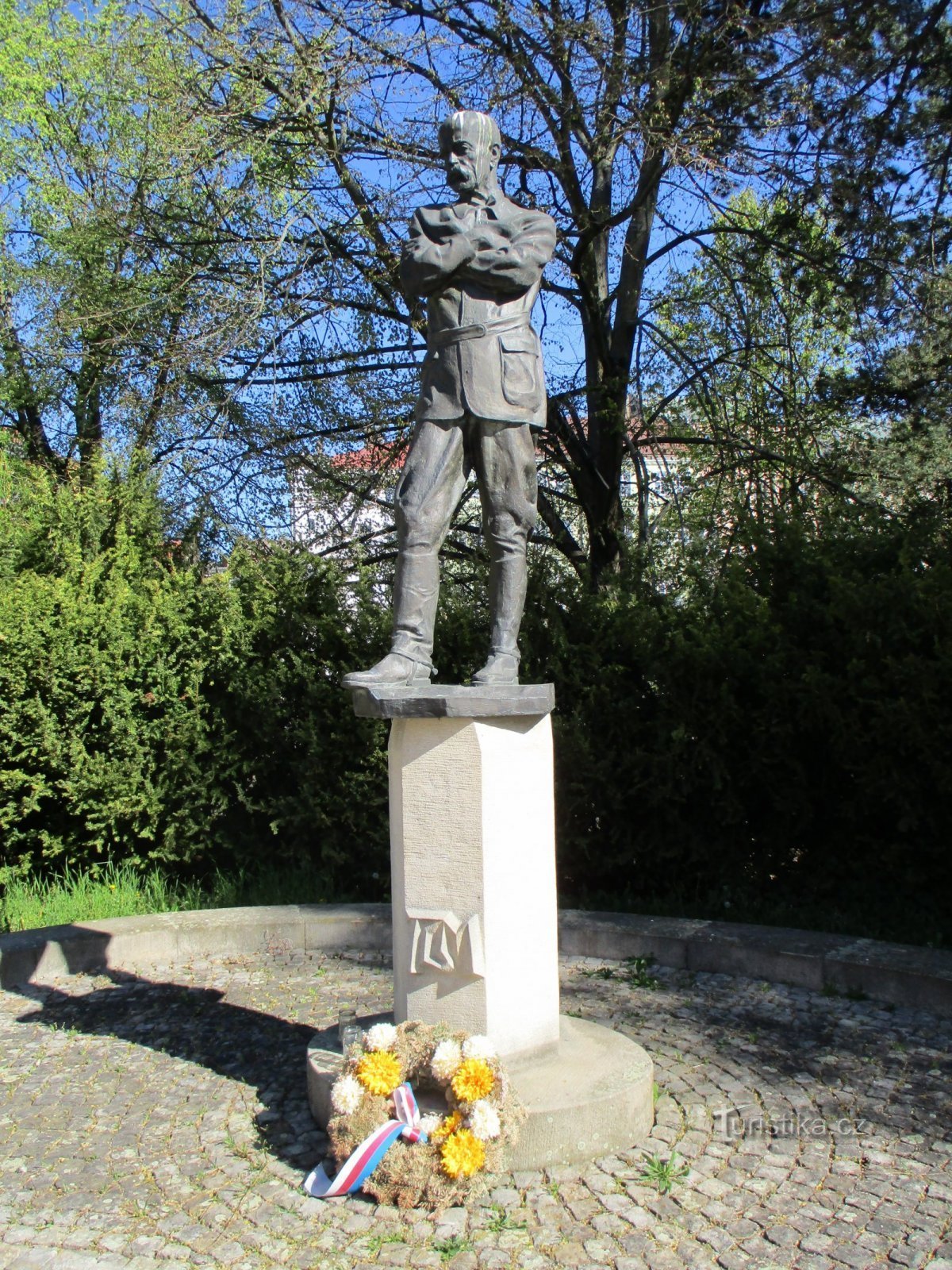 Spomenik TG Masaryku (Jaroměř, 22.4.2020. april XNUMX)