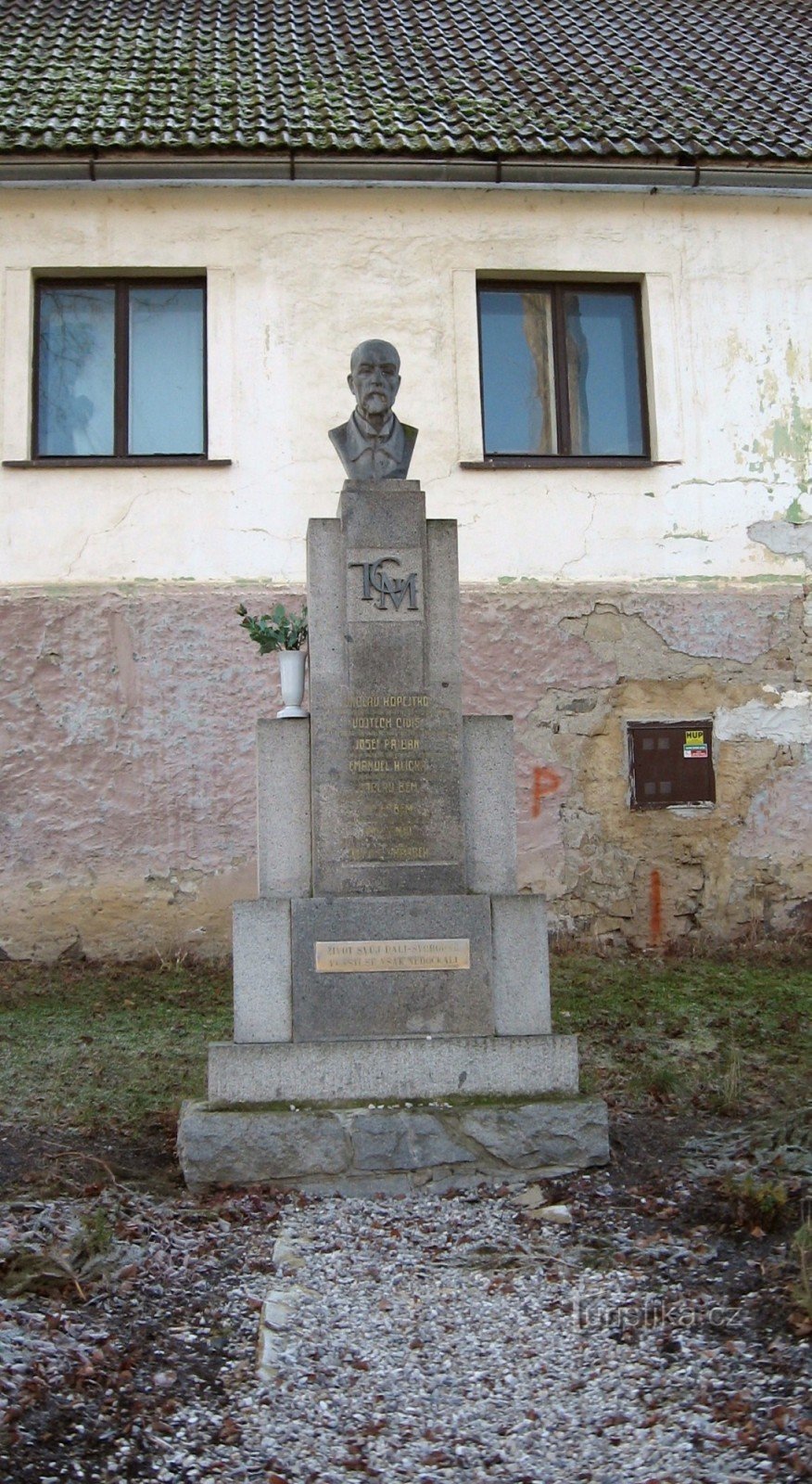 TGM MONUMENT IN LIŠICE