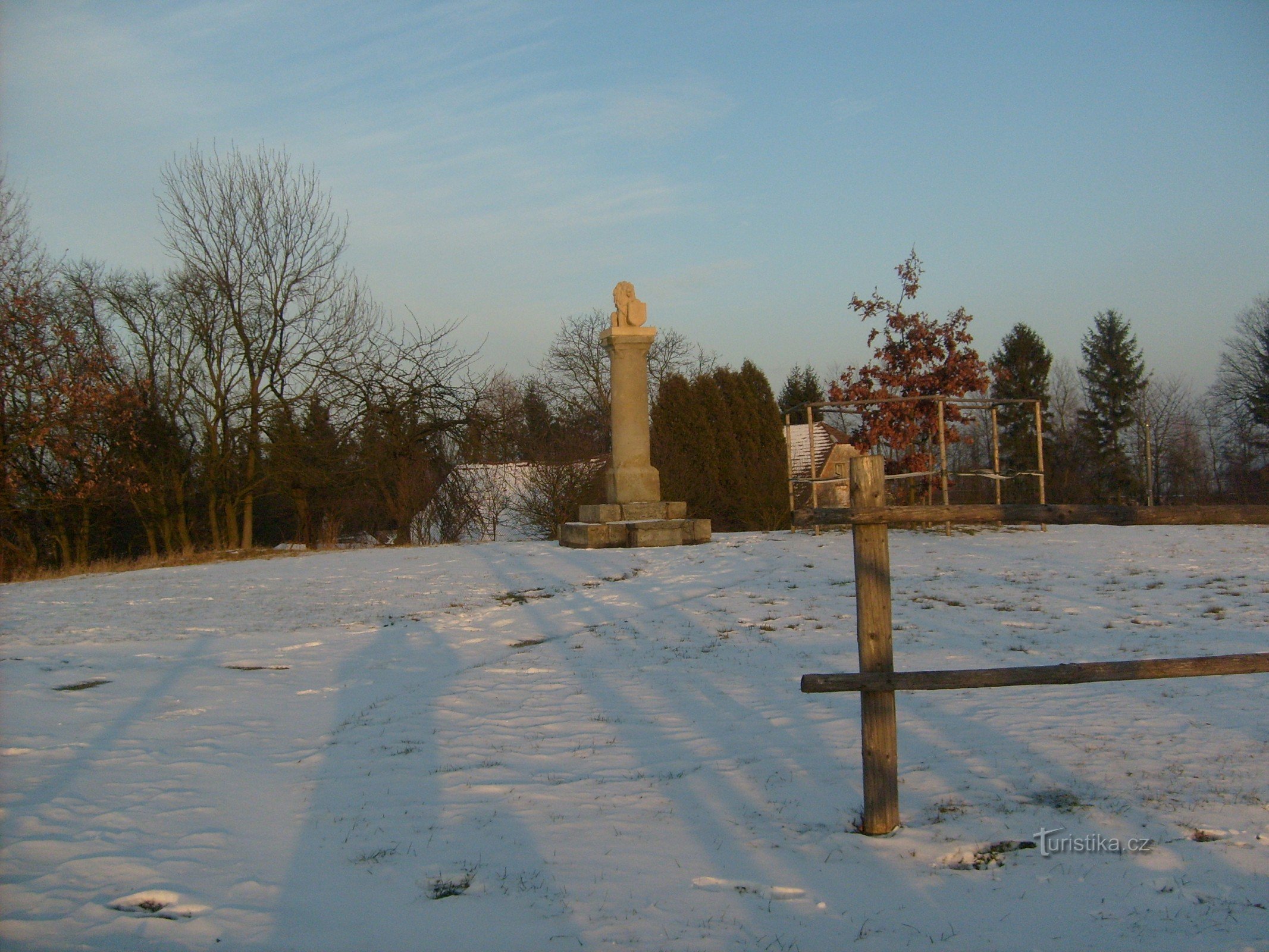 Monument nära byn Habřina