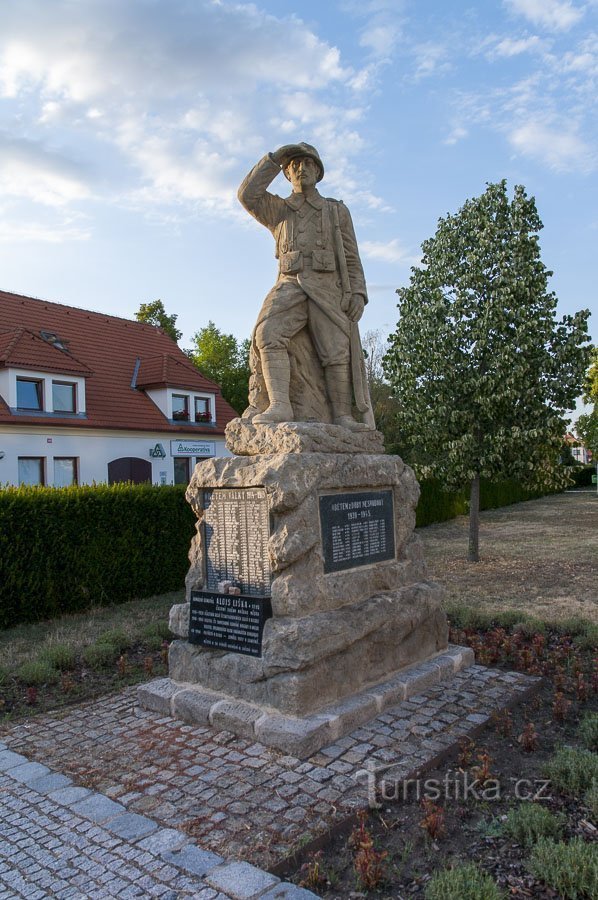 Đài tưởng niệm ở Stará Boleslav