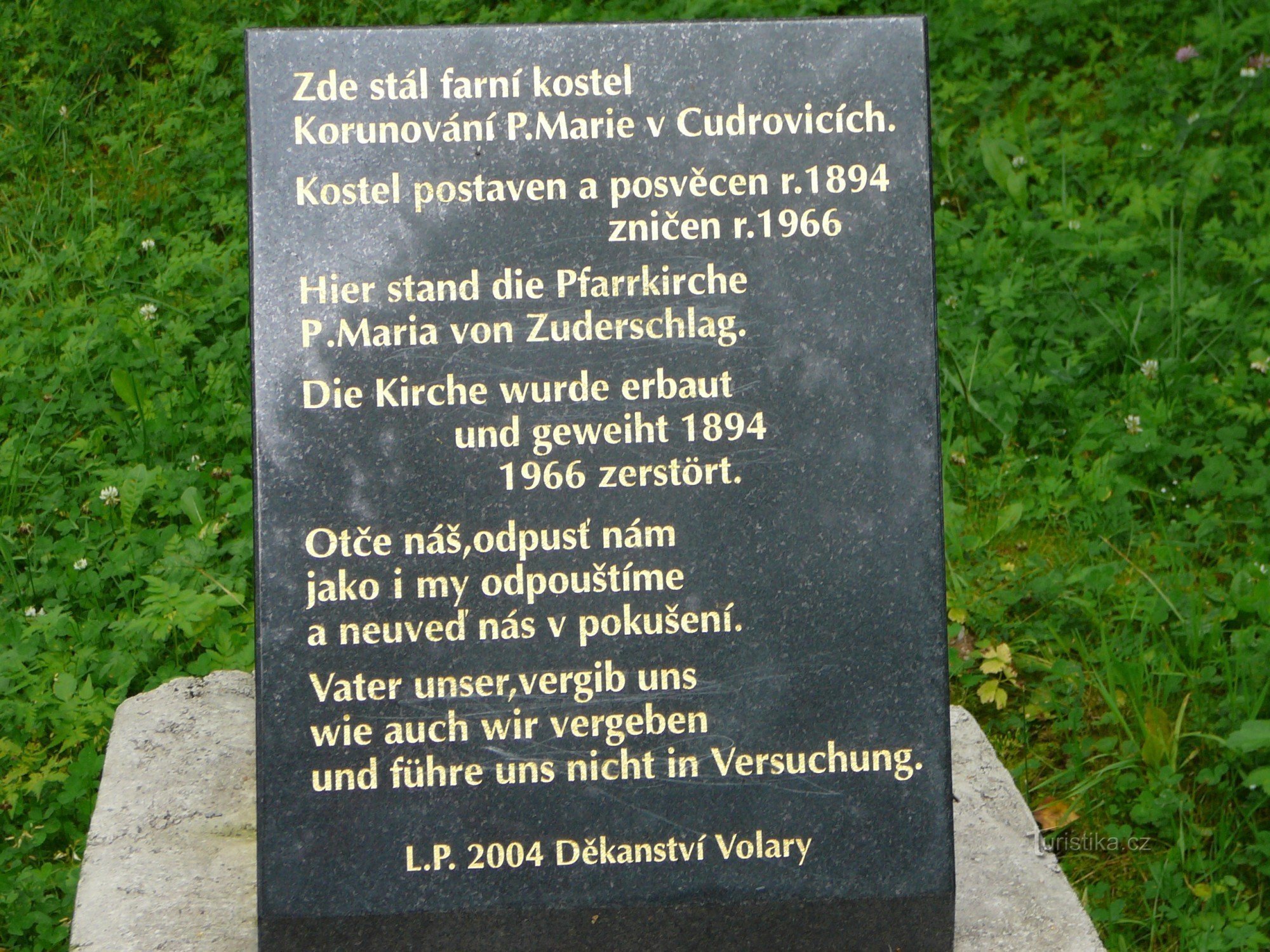 Denkmal für das untergegangene Dorf Cudrovice