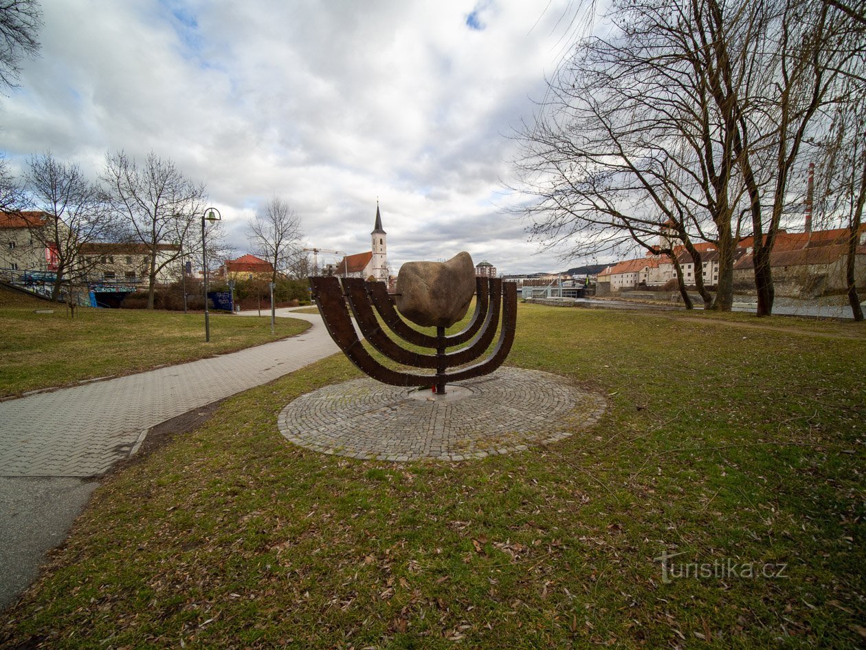 Az eltűntek emlékműve Strakonice-ban