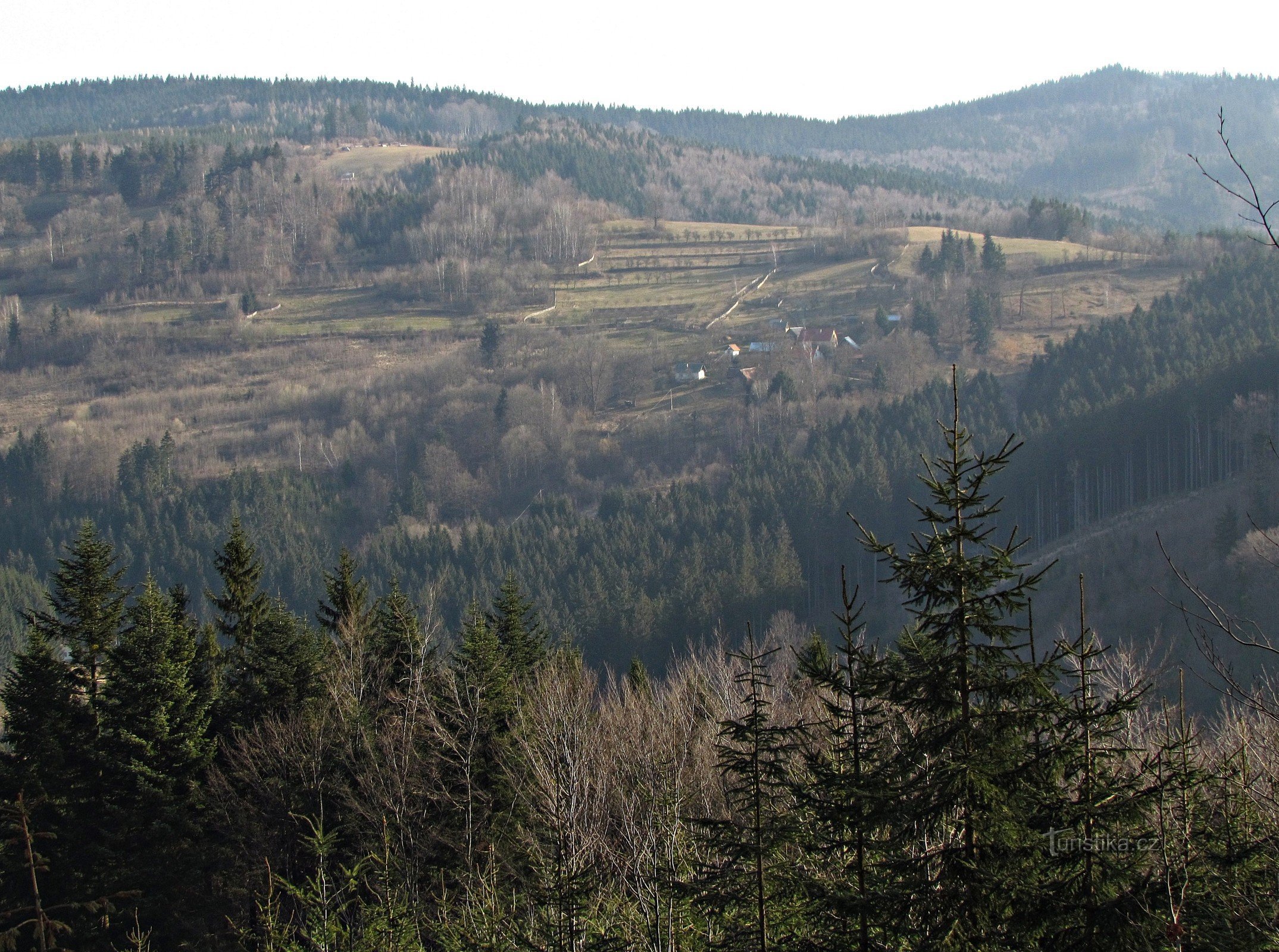 Les clairières de Popeliš près de Lidečko
