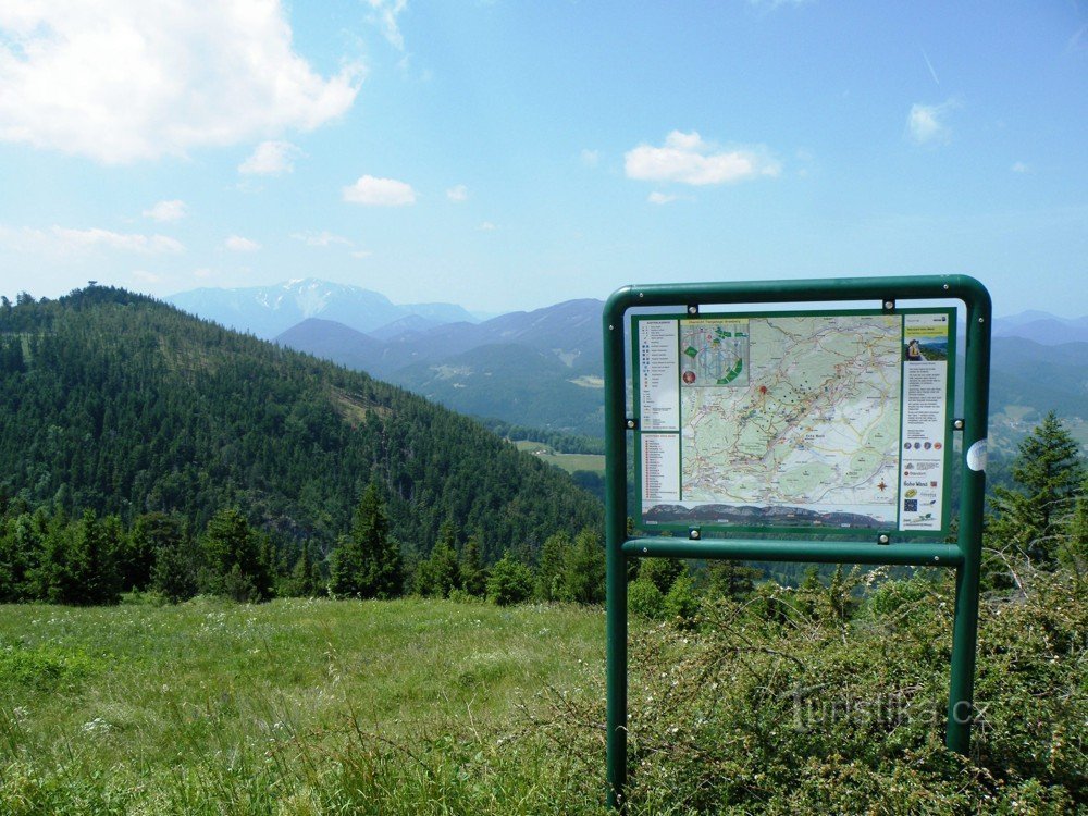 Poslední pohled na Alpy