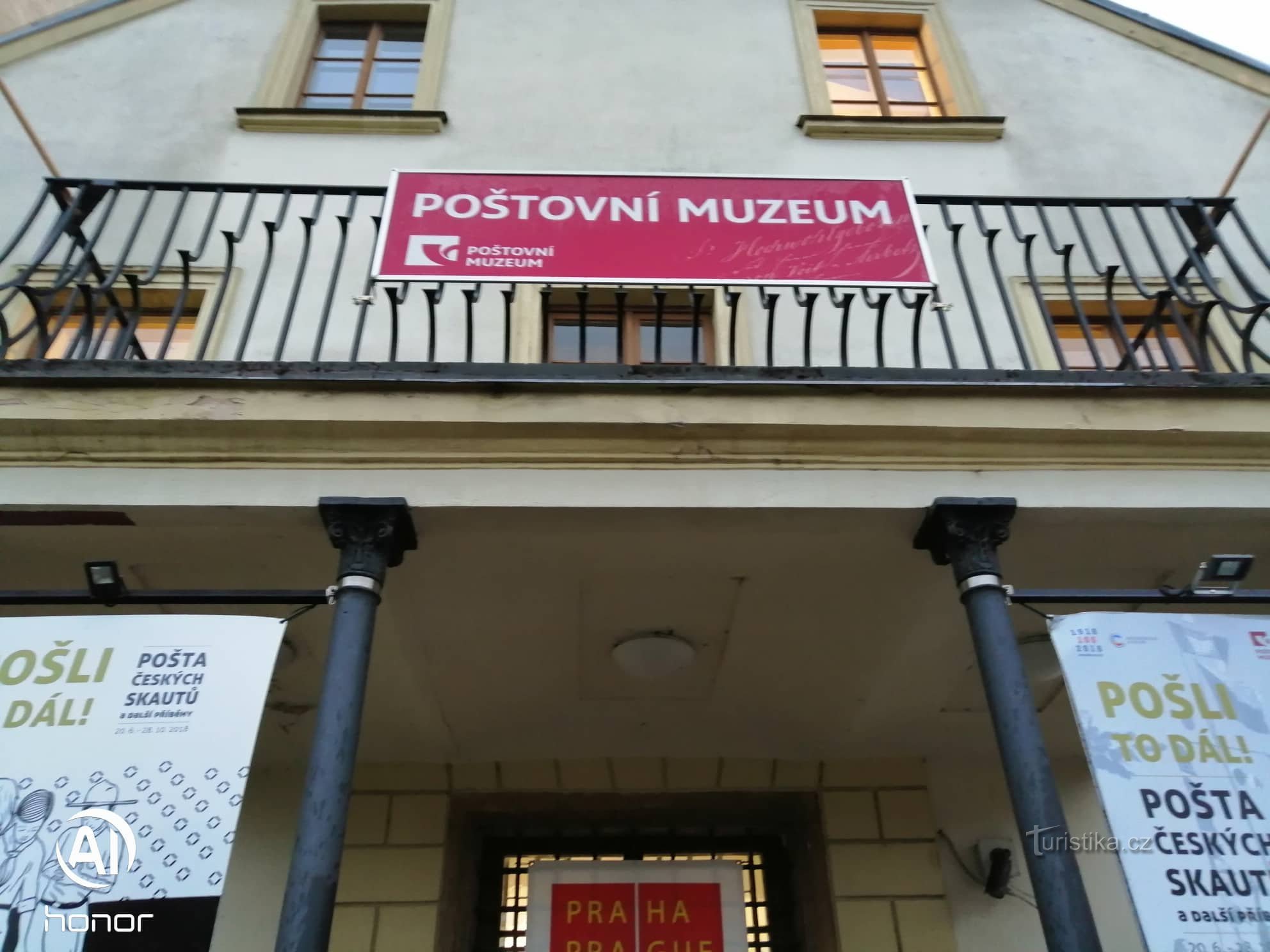 Poštni muzej in novomlýnski vodni stolp