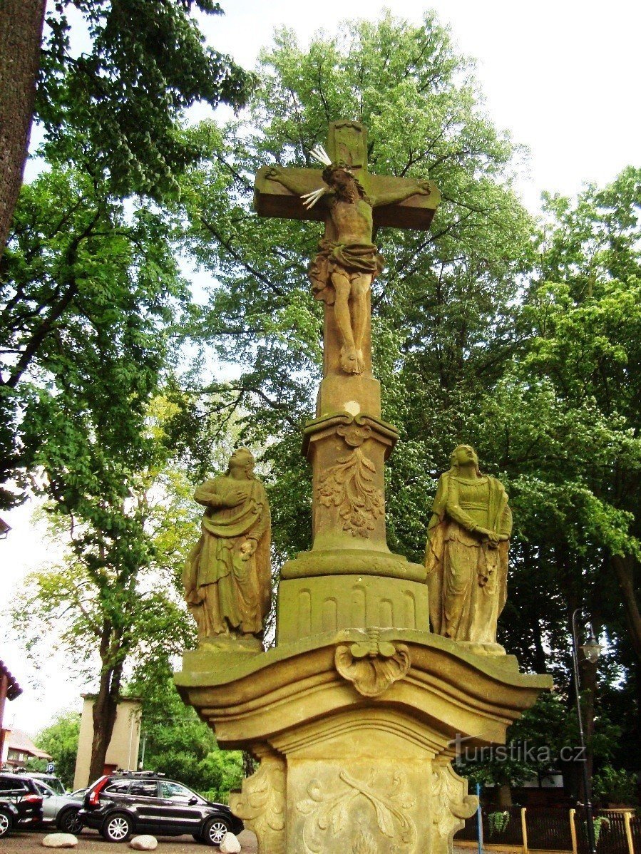Potštejn-croix Calvaire à l'église de Saint-Laurent-détail-Photo : Ulrych Mir.