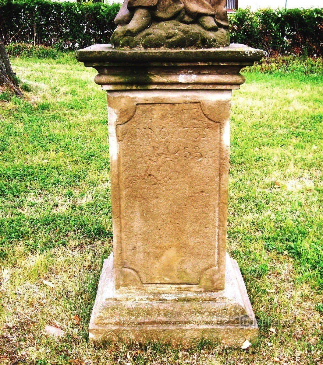 Potštejn-statue of St. Jan Nepomuckého-detail-Photo: Ulrych Mir.