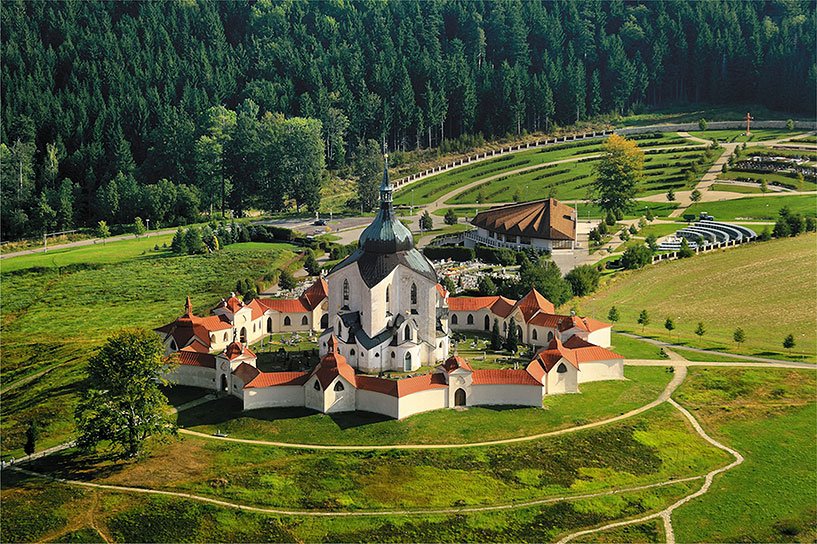 Chiesa del pellegrinaggio di S. Giovanni Nepomuceno su Zelená hora