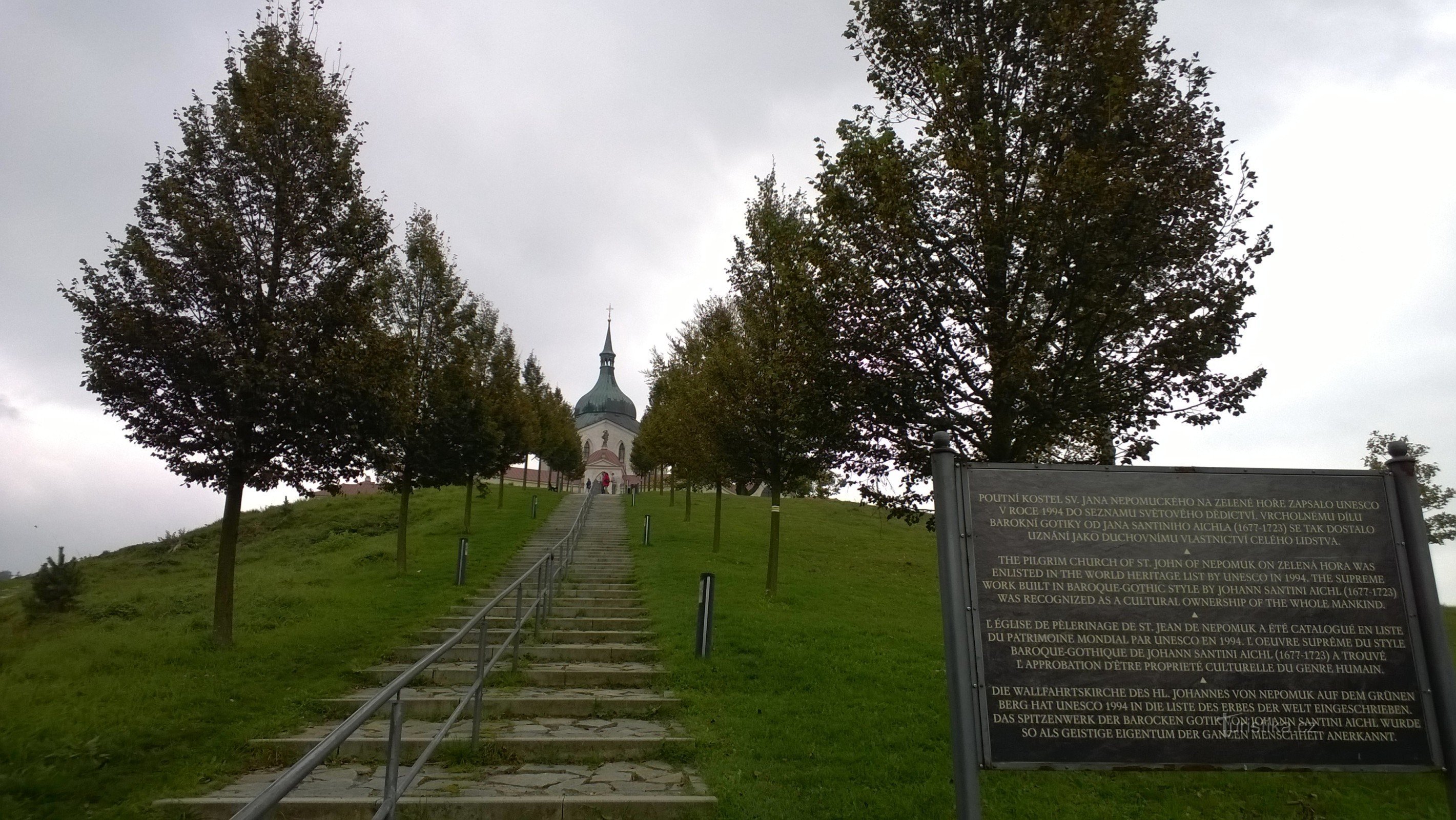 Pilgrimskyrkan St. Johannes av Nepomuck på Zelená hora.