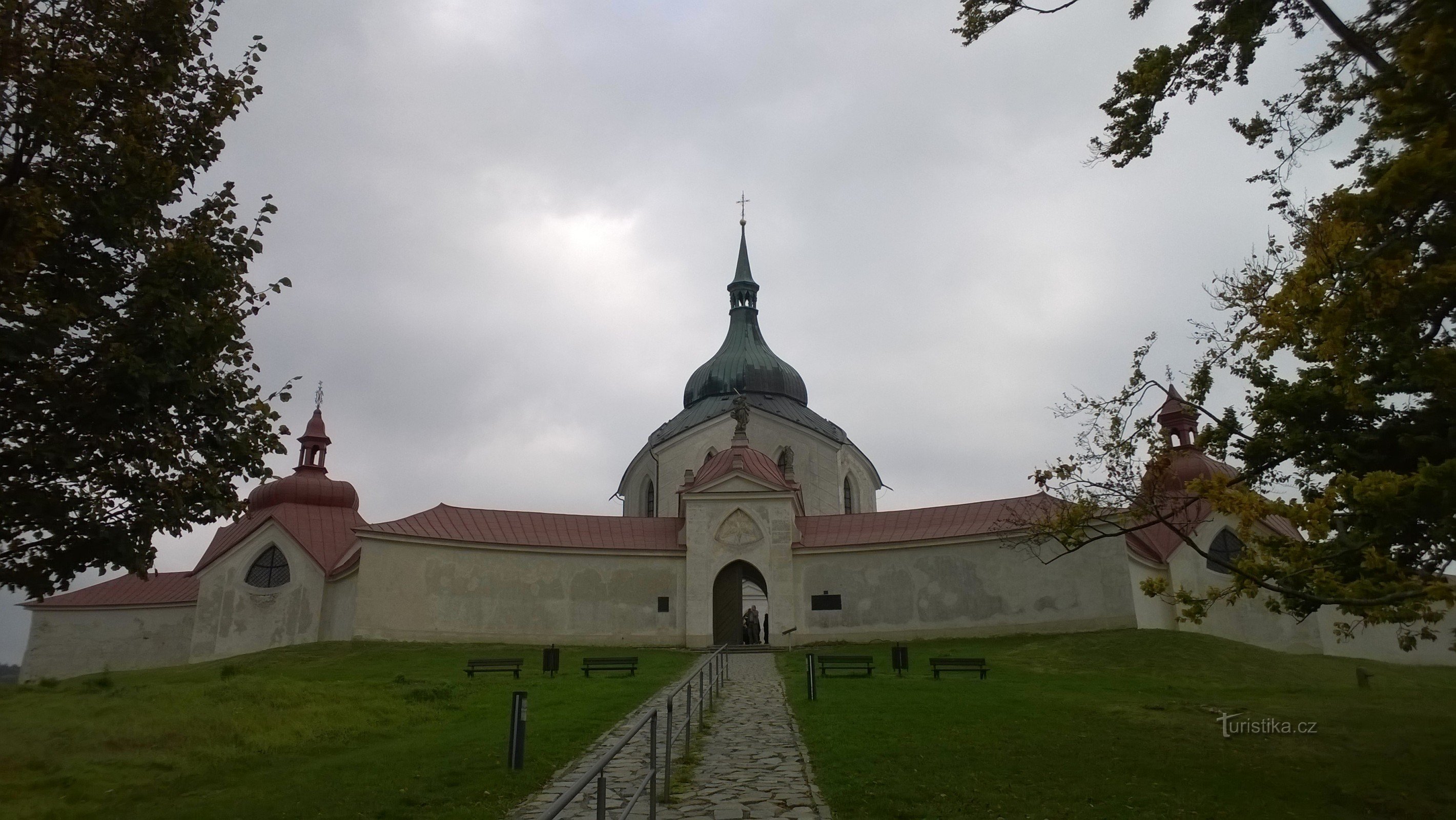 Wallfahrtskirche St. Johannes von Nepomuck auf Zelená hora.