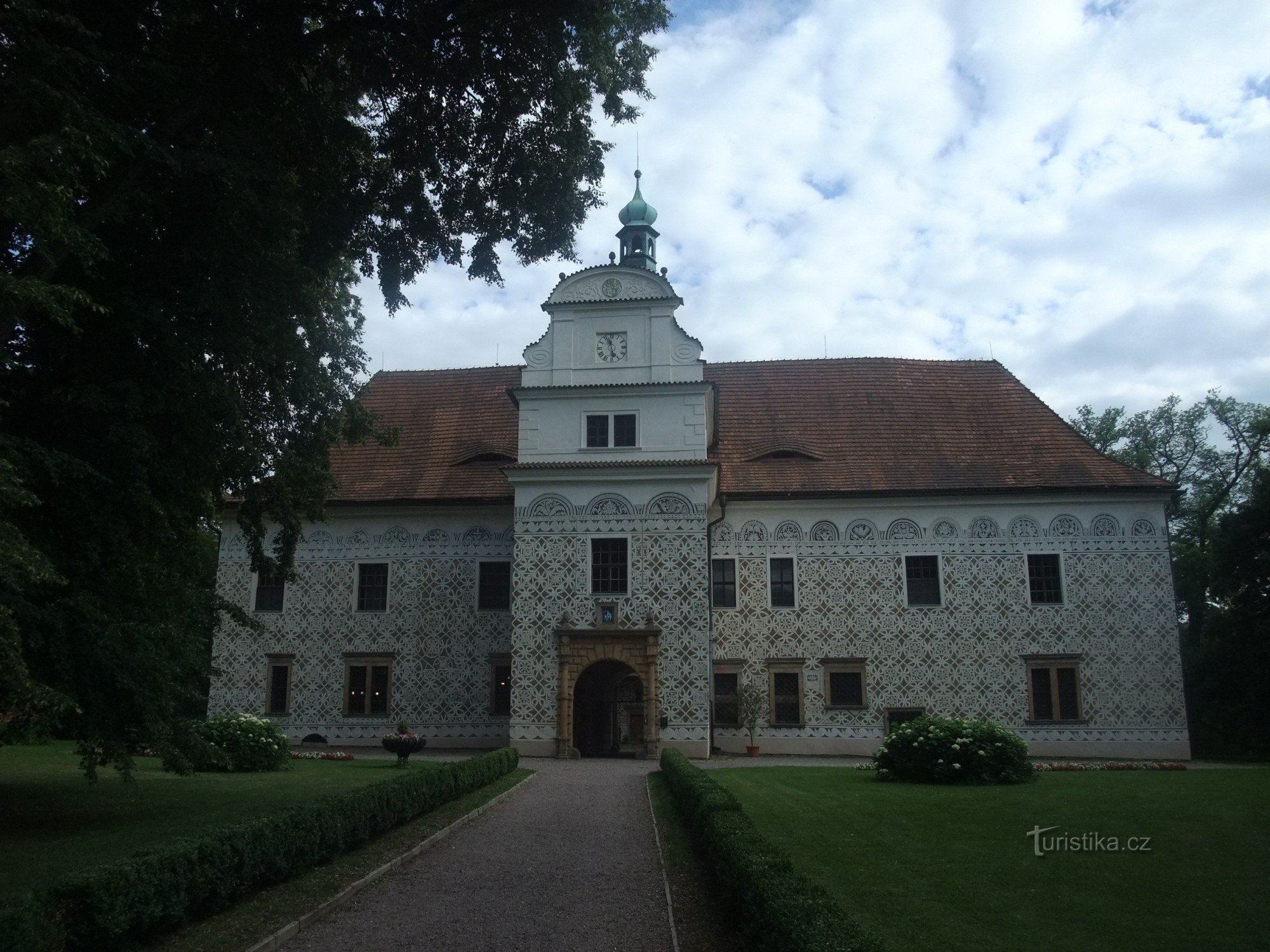 Frescos notables en el castillo de Doudleby