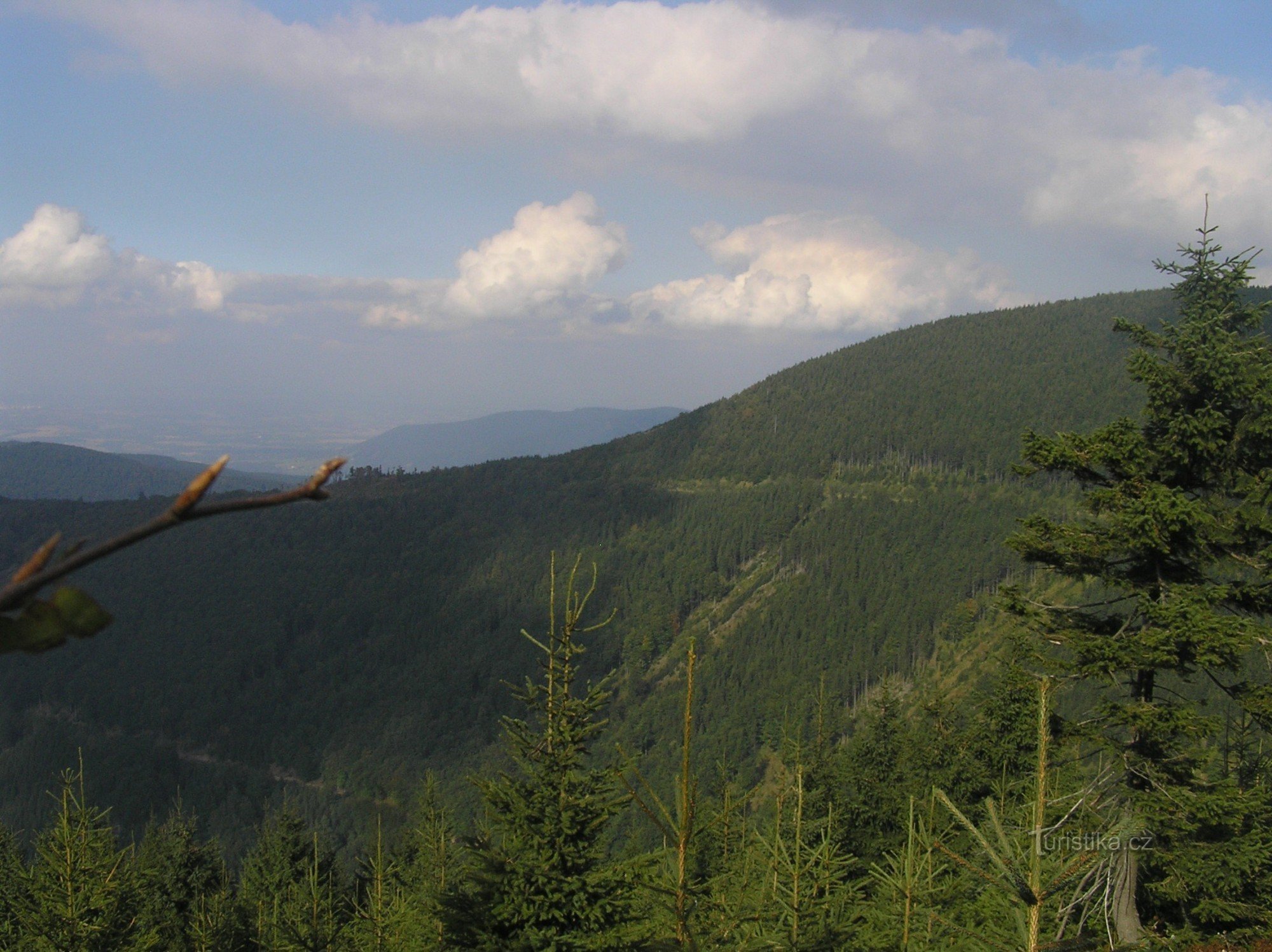 PR Malenovický boiler - view of the western slope of Malchor (September 2010)