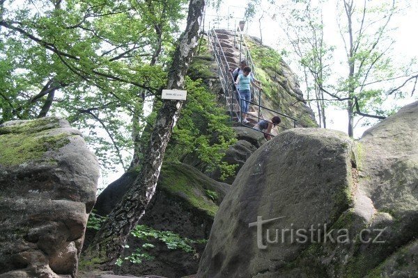 Prachovské skály - Torre pendente