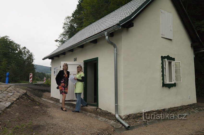 Službenik cestovnog muzeja