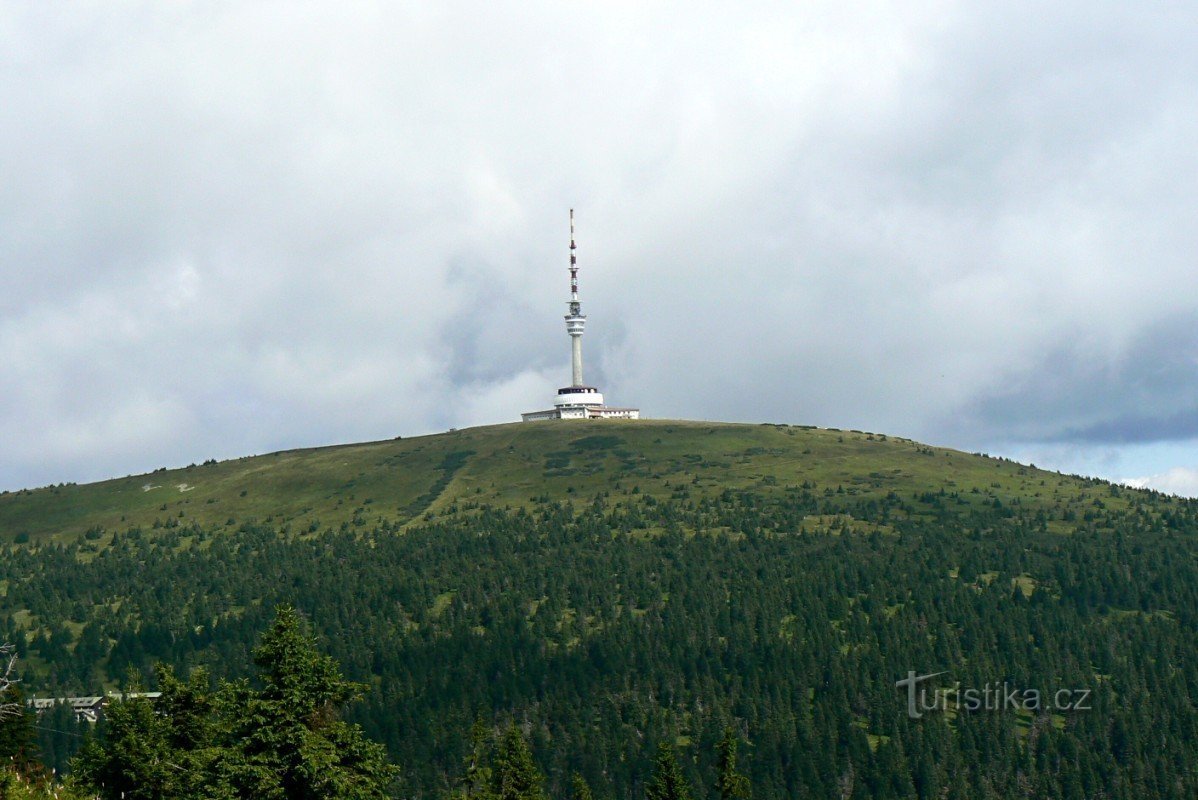 STRĂBUNIC