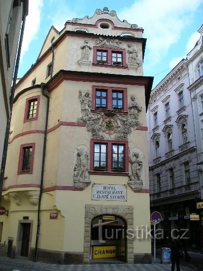 Praga - Rua Karlova