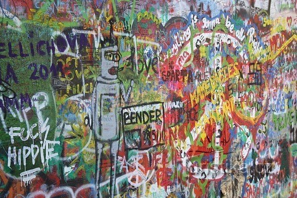Prague, mur de Lennon